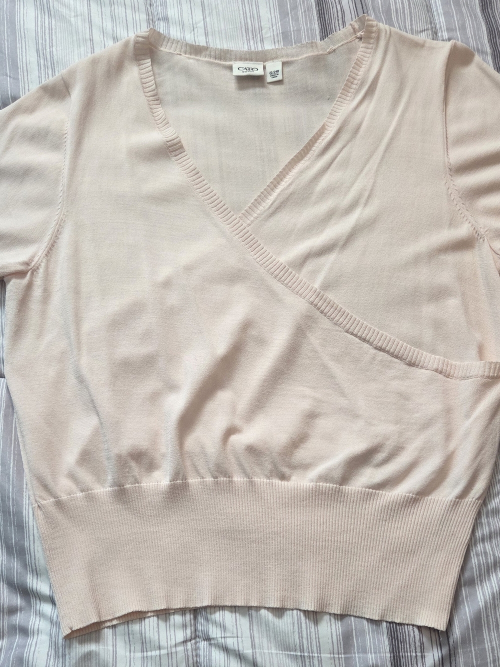 CATO Pale Pink Faux Wrap Surplice Knit Blouse Top - Short Sleeve V-Neck